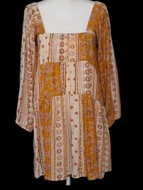 En Creme Tumeric & Cream Relaxed Long Sleeve Mini Dress